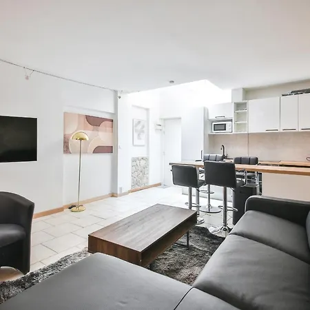 01#duplex 4pers#sevres-lecourbe#necker アパート