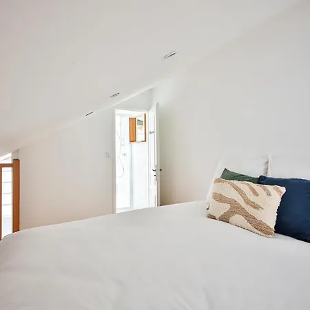 01#duplex 4pers#sevres-lecourbe#necker * Париж